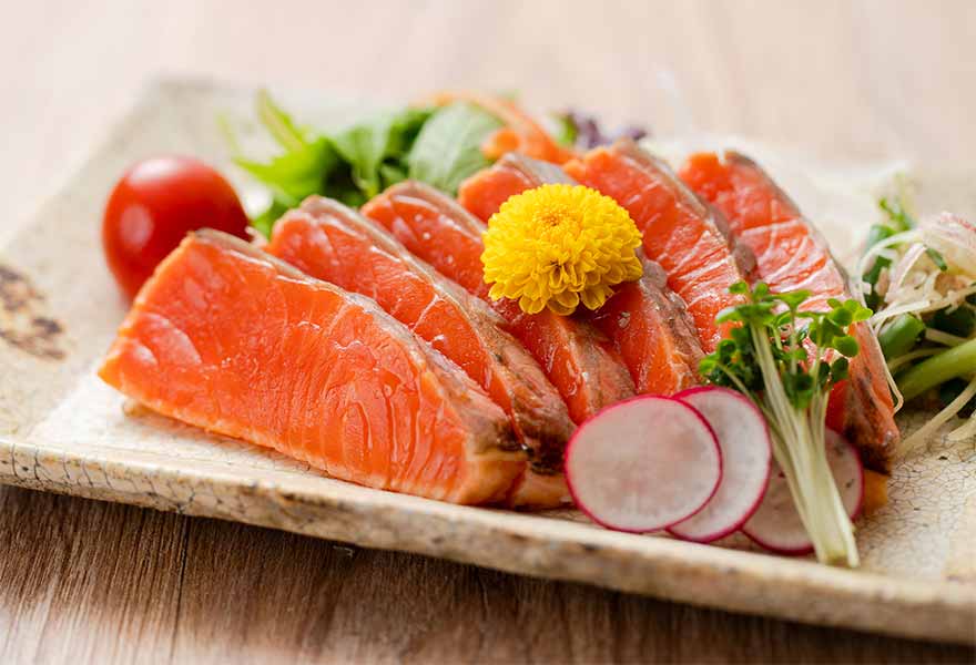 炙りサーモンたたき・鰹のたたきセット 荷姿
