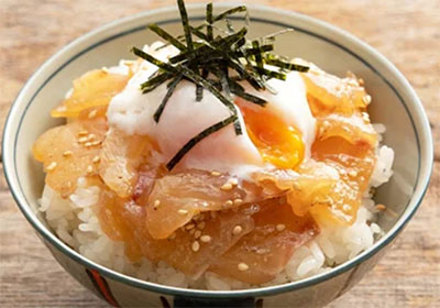 漁師の漬け丼3種鰹たたきセット