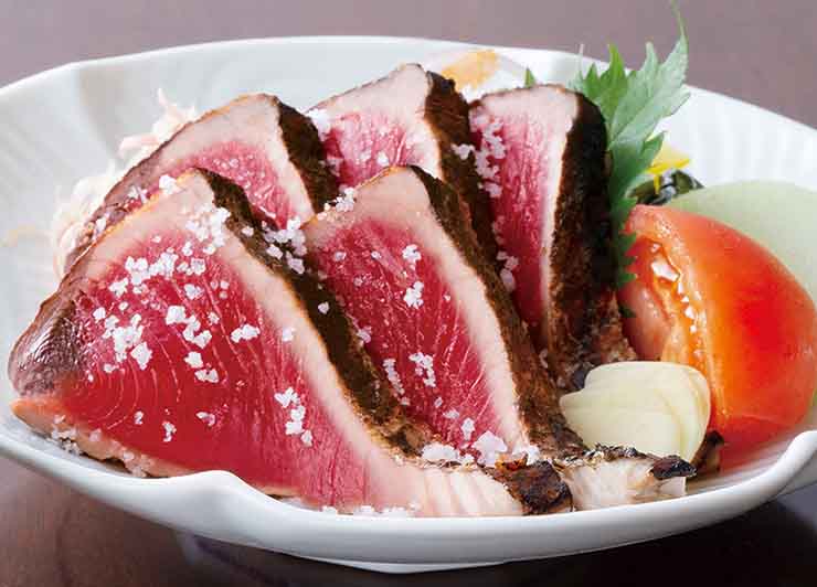 脂が乗ったとろ鰹を「直七」でさっぱりと